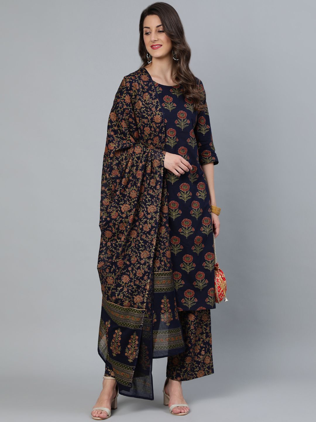 Women Blue Floral Pure Cotton Kurta with Trousers & With Dupatta - Image 7