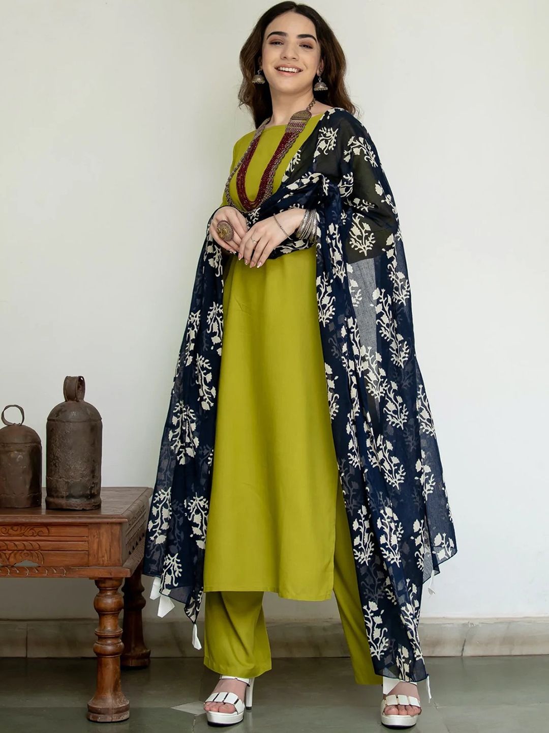 Women Round Neck Kurta with Salwar & With Dupatta