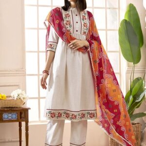 Women Floral Embroidered Pleated Thread Work Kurta with Trousers & With Dupatta