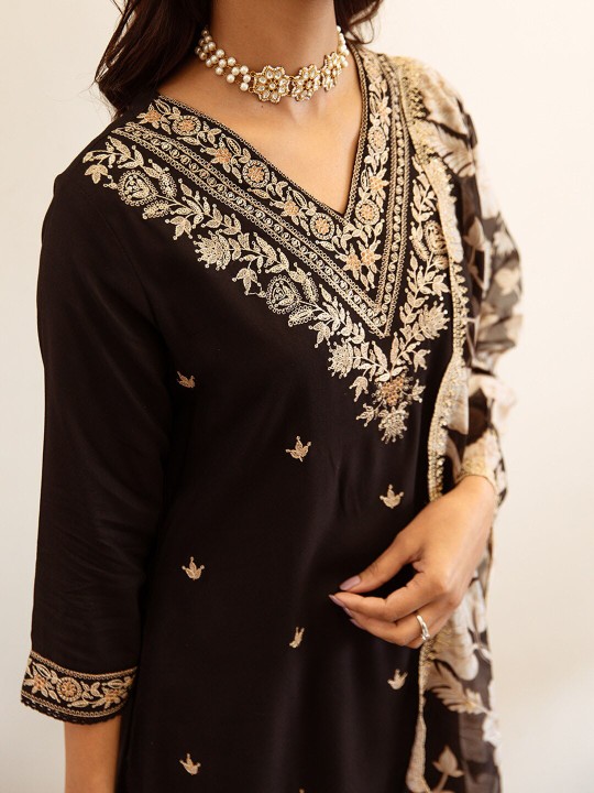 Indo Era Ethnic Motifs Embroidered Regular Thread Work Kurta with Salwar & Dupatta - Image 2