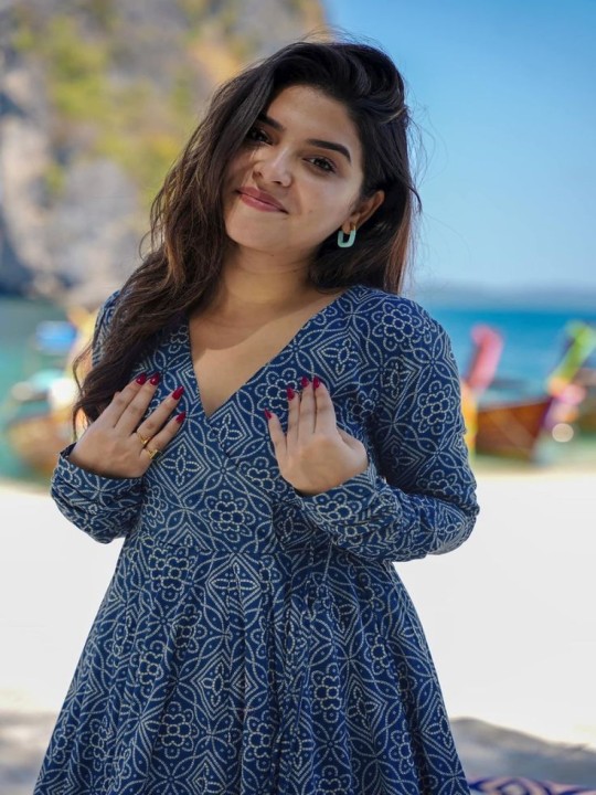 Bandhani Printed V-Neck Angrakha Pure Cotton Kurta With Palazzos And Dupatta - Image 3