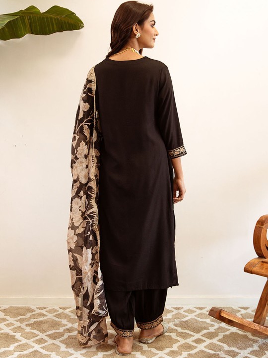 Indo Era Ethnic Motifs Embroidered Regular Thread Work Kurta with Salwar & Dupatta - Image 4