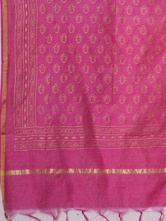 Floral Printed Panelled Gotta Patti Kurta with Trouser & Dupatta - Image 8